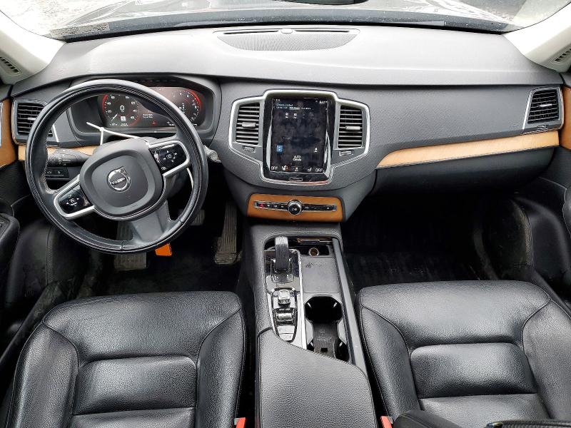2021 Volvo Xc90 VIN YV4BR0CK5M1754603 COPART salvage auction — MINOR DENT/SCRATCHES, Pa - Dealer Only Clean Title (P), sold $15,900 on 2026-07-29 (photo 8)