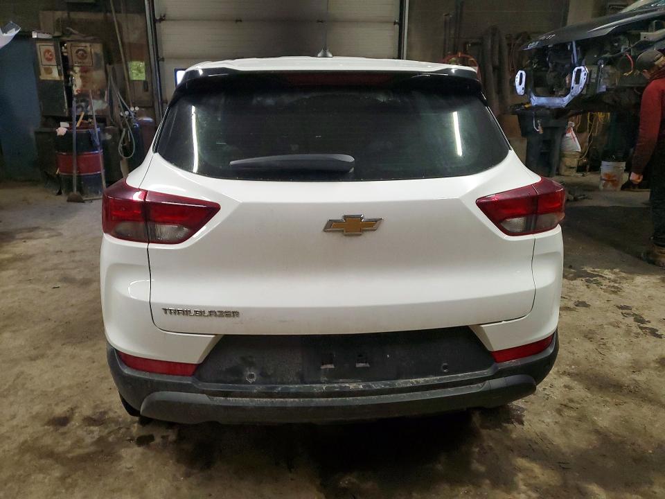 2021 Chevrolet Trailblazer VIN KL79MMS22MB030707 COPART salvage auction — FRONT END, On - Permit Irrepairable, sold $3,550 on 2026-07-14 (photo 6)