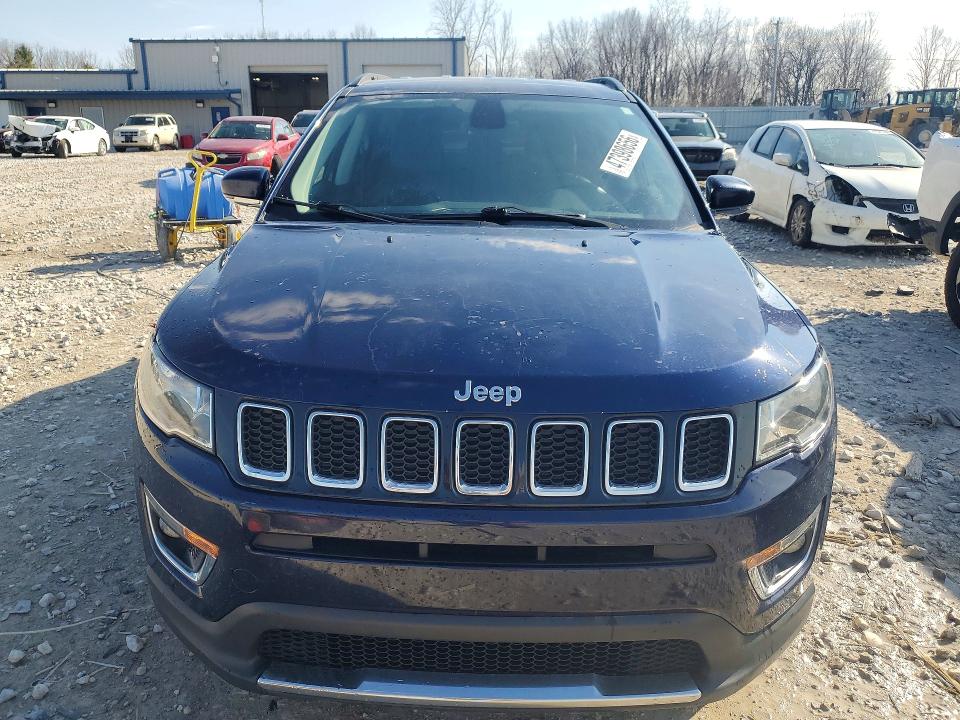 2017 Jeep Compass VIN 3C4NJDCB6HT628831 COPART salvage auction — REAR END, Mi - Certificate Of Title, sold $1,750 on 2026-07-02 (photo 5)