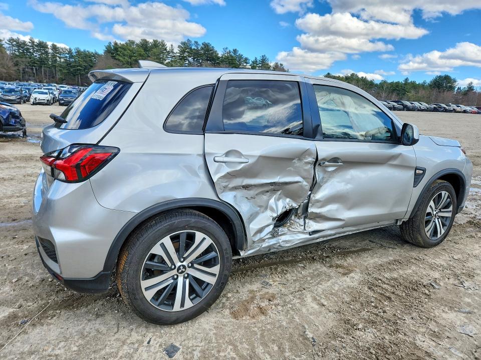 2024 Mitsubishi Outlander VIN JA4ARUAU3RU022139 COPART salvage auction — SIDE, Id - Salvage Certificate Of Title, sold $5,800 on 2026-07-02 (photo 3)