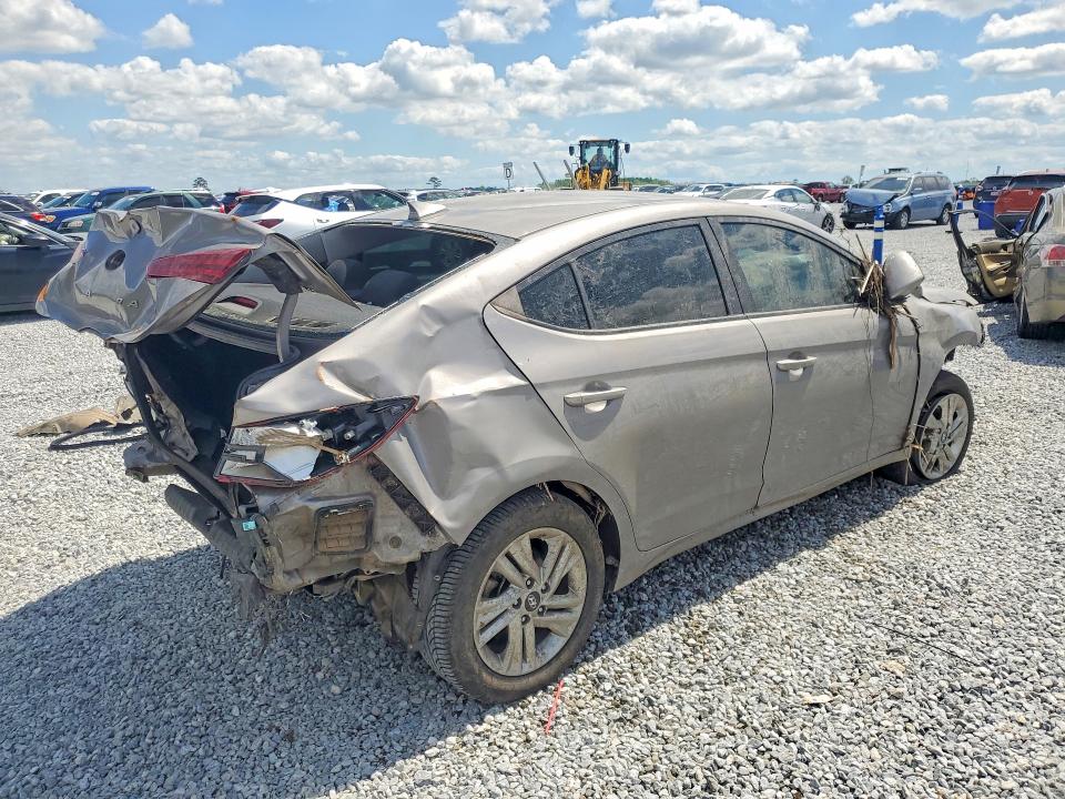 2020 Hyundai Elantra VIN KMHD84LF1LU039142 COPART salvage auction — ALL OVER, Tx - Nonrepairable Title, sold $325 on 2026-07-06 (photo 3)