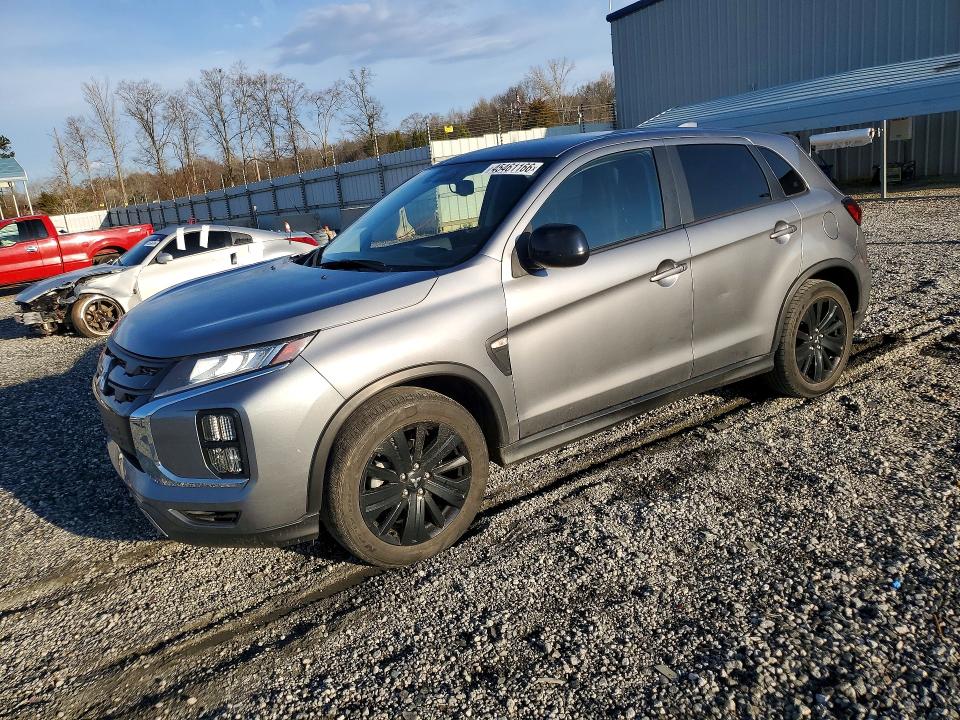 2022 Mitsubishi Outlander VIN JA4APUAU5NU014589 COPART salvage auction — SIDE, Sc - Cert Of Title-Salvage, sold $4,500 on 2026-07-08 (photo 1)