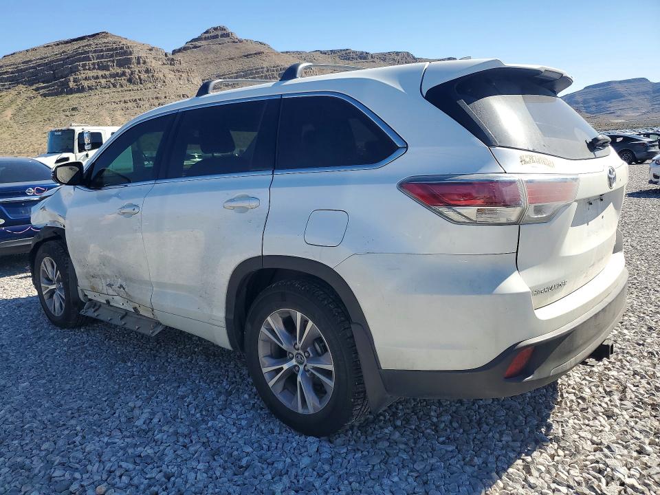 2016 Toyota Highlander VIN 5TDBKRFH5GS293485 COPART salvage auction — FRONT END, NV - SALVAGE TITLE, sold $4,550 on 2026-07-08 (photo 2)