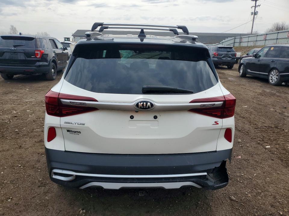 2021 Kia Seltos VIN KNDEUCAA8M7155752 COPART salvage auction — REAR END, Mi - Certificate Of Title, sold $7,800 on 2026-08-12 (photo 6)