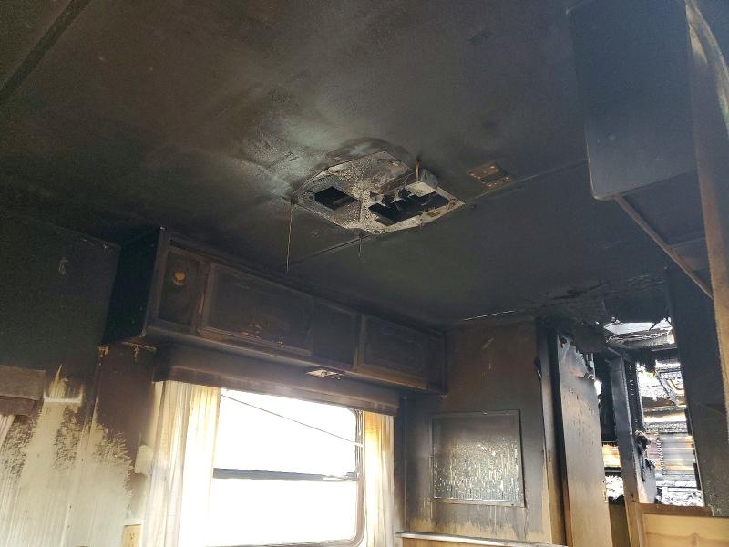 1990 Fleetwood Other VIN 1EC5H2423L2357133 COPART salvage auction — BURN, WA - BILL OF SALE, sold $60 on 2026-09-21 (photo 9)