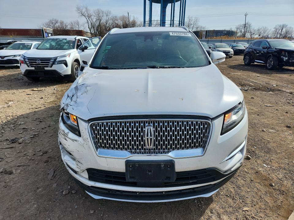 2019 Lincoln Mkc VIN 5LMCJ3C95KUL47124 COPART salvage auction — FRONT END, IL - SALVAGE CERTIFICATE, sold $3,400 on 2026-07-08 (photo 5)