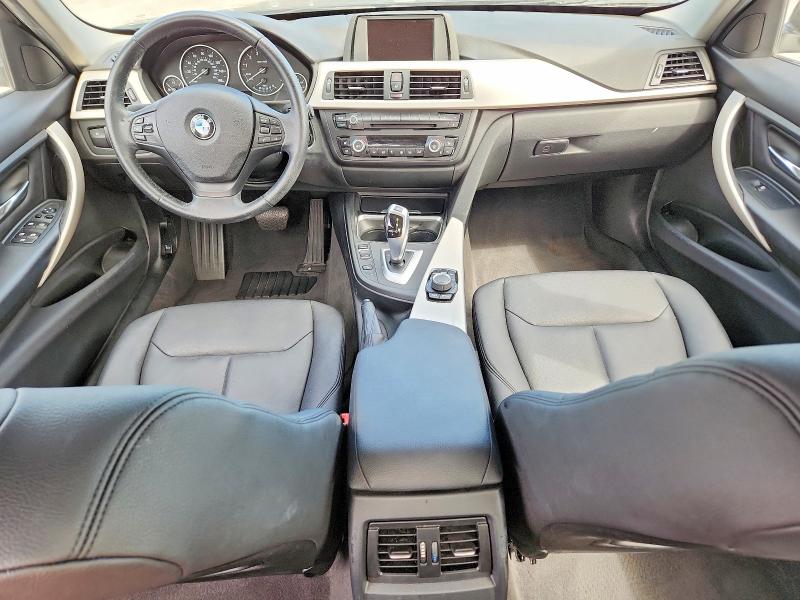 2015 BMW 3er VIN WBA3B1C54FK138624 COPART salvage auction — FRONT END, NC - SALVAGE CERTIFICATE OF TITLE, sold $2,150 on 2026-07-30 (photo 8)