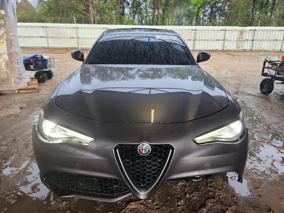 2018 Alfa romeo Giulia VIN ZARFAEBN4J7573186 COPART salvage auction — FRONT END, Tx - Salvage Vehicle Title, sold $5,200 on 2026-07-31 (photo 5)