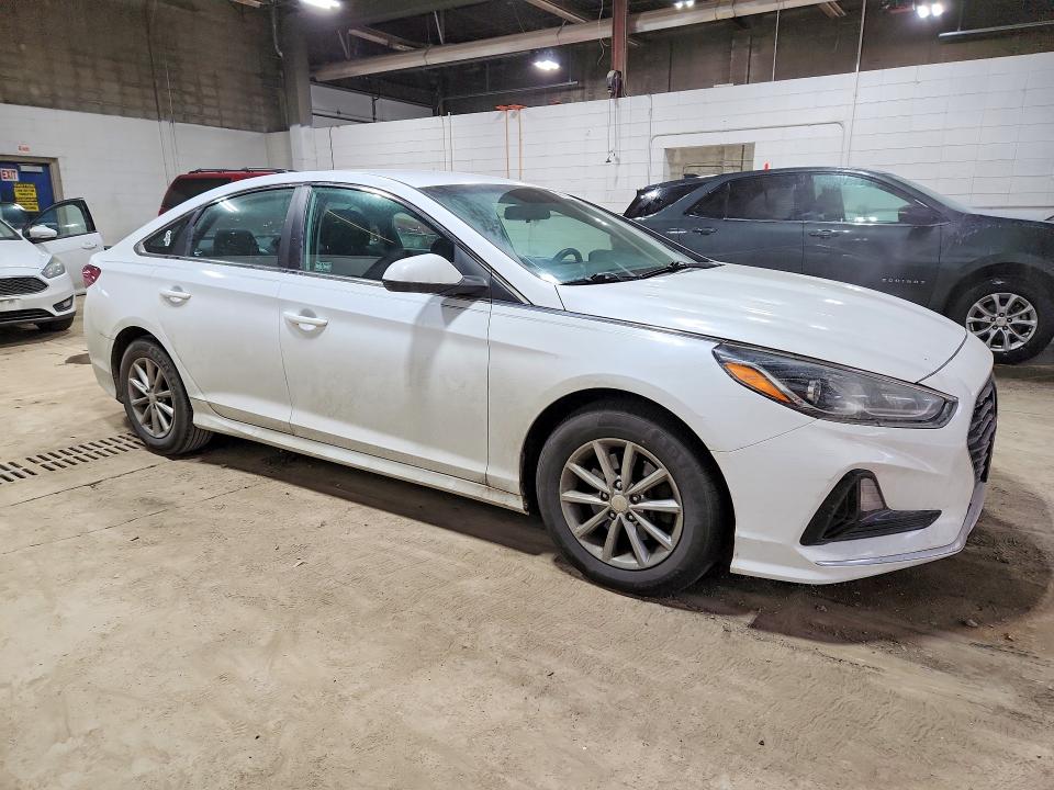 2018 Hyundai VIN 5NPE24AF5JH708596 COPART salvage auction — VANDALISM, Mn - Cert Of Title-Prior Salvage, sold $1,300 on 2026-07-02 (photo 4)