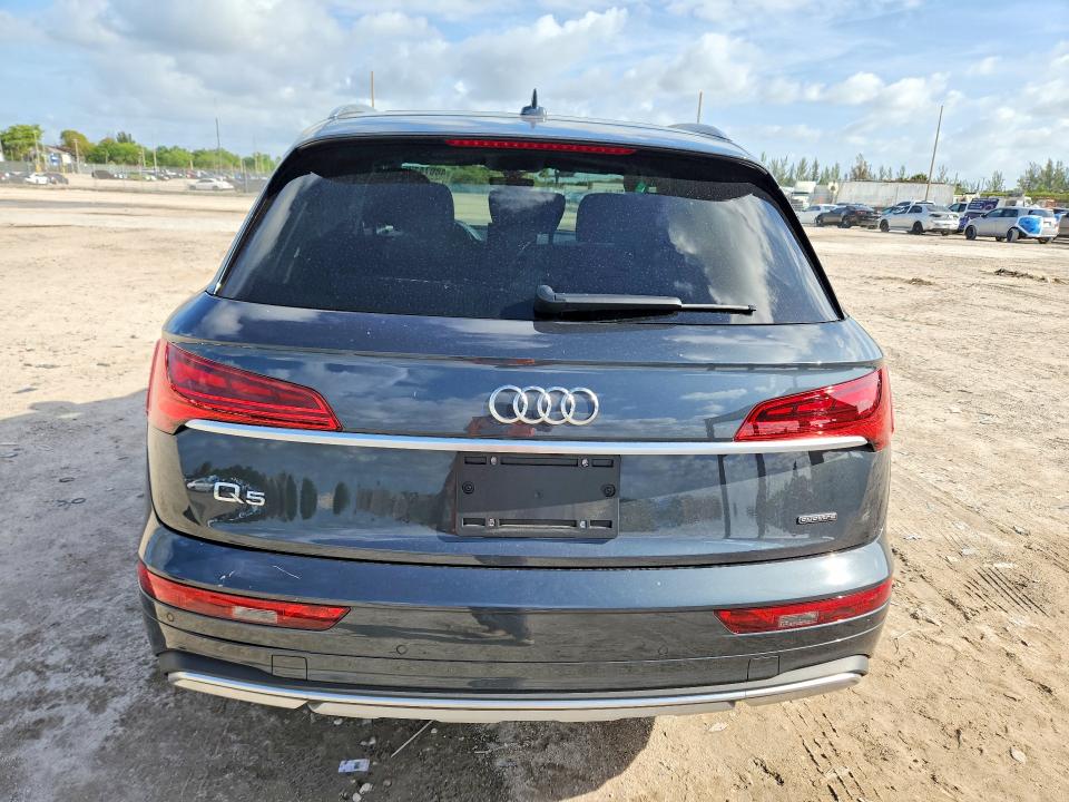 2024 Audi Q5 VIN WA1ABAFY8R2013303 COPART salvage auction — SIDE, Fl - Cert Of Title Slvg Rebuildable, sold $11,500 on 2026-07-09 (photo 6)