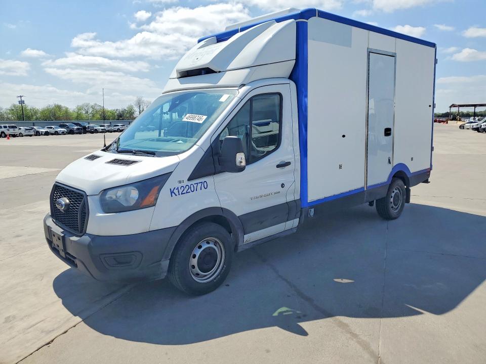 2022 Ford Transit VIN 1FDBW5Z82NKA39791 COPART salvage auction — NORMAL WEAR, Tx - Certificate Of Title, sold $17,000 on 2026-07-30 (photo 1)