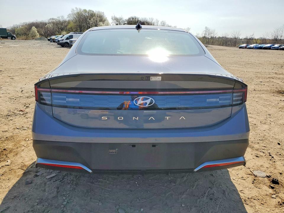 2025 Hyundai Sonata VIN KMHL24JA9SA454908 COPART salvage auction — FRONT END, Md - Cert Of Salvage > 75% Damage, sold $6,200 on 2026-07-28 (photo 6)
