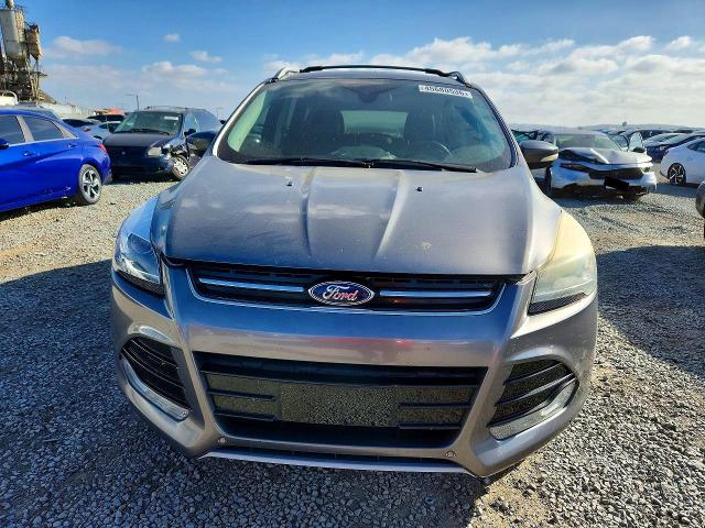 2014 Ford Escape VIN 1FMCU0J97EUE13530 COPART salvage auction — MINOR DENT/SCRATCHES, Sc - Dis/Dlr/Exp Only Clean Title, sold $1,350 on 2026-07-02 (photo 5)