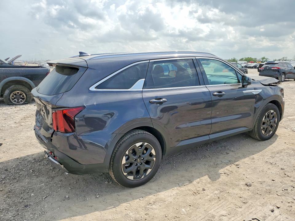 2026 Kia Sorento VIN 5XYRL4JC7TG441721 COPART salvage auction — FRONT END, Tx - Certificate Of Title, sold $11,200 on 2026-07-09 (photo 3)