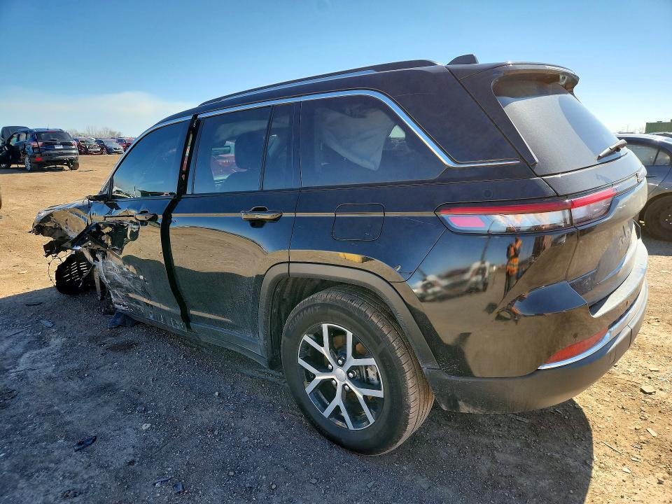 2023 Jeep Cherokee VIN 1C4RJGBG9PC537305 COPART salvage auction — FRONT END, Id - Salvage Certificate Of Title, sold $250 on 2026-07-09 (photo 2)