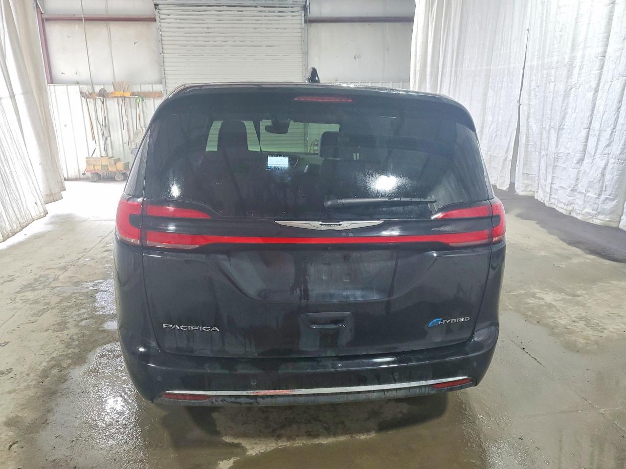 2025 Chrysler Pacifica VIN 2C4RC1S73SR591142 COPART salvage auction — Front End, FL - CERT OF TITLE SLVG REBUILDABLE, sold $9,700 on 2026-09-28 (photo 6)
