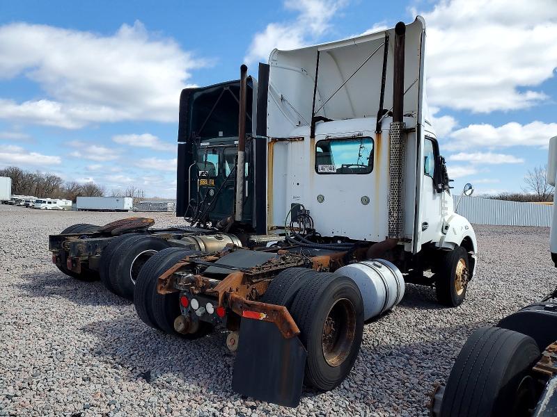 2014 Kenworth T680 VIN 1XKYA48X6EJ402524 COPART salvage auction — MECHANICAL, IN - CERTIFICATE OF TITLE, sold $5,000 on 2026-08-17 (photo 4)