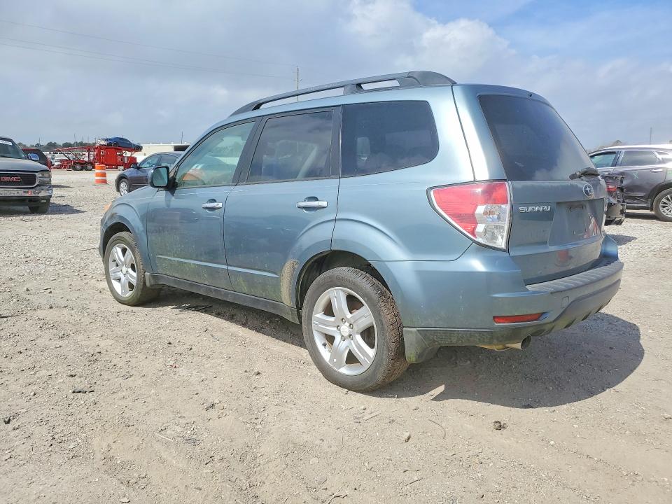 2009 Subaru Forester VIN JF2SH63619H781759 COPART salvage auction — MINOR DENT/SCRATCHES, TX - CERTIFICATE OF TITLE, sold $300 on 2026-07-27 (photo 2)