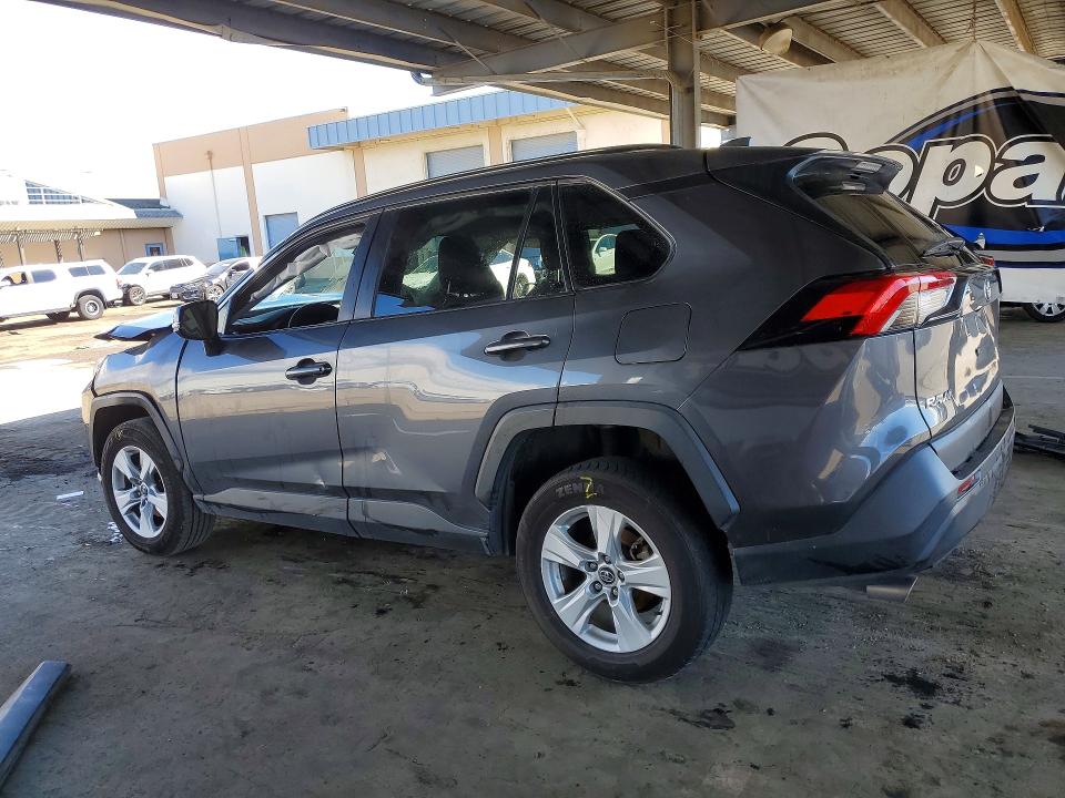 2021 Toyota Rav4 VIN 2T3P1RFV6MW158699 COPART salvage auction — FRONT END, CA - CERTIFICATE OF TITLE, sold $2,350 on 2026-07-09 (photo 2)