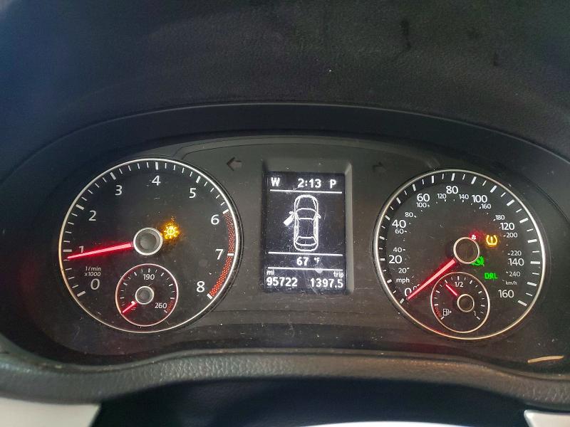 2013 Volkswagen Passat VIN 1VWBP7A35DC123381 COPART salvage auction — SIDE, IL, sold $525 on 2026-09-03 (photo 9)