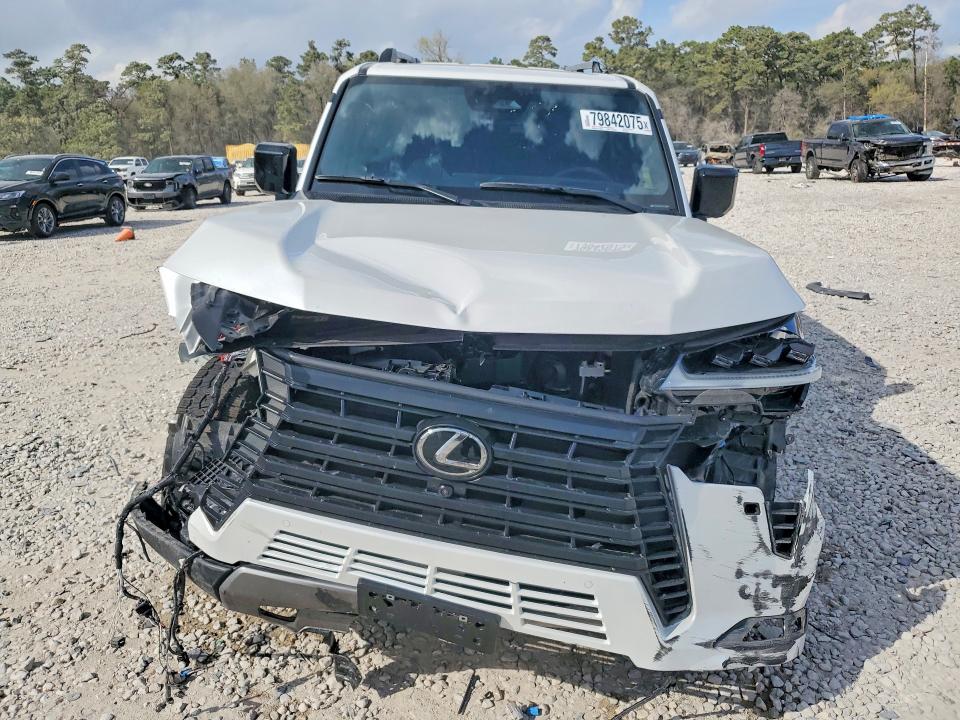 2025 Lexus Gx VIN JTJTBCDX3S5066707 COPART salvage auction — FRONT END, Tx - Certificate Of Title, sold $45,250 on 2026-07-28 (photo 5)