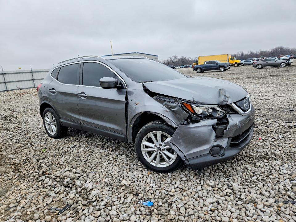 2019 Nissan Rogue VIN JN1BJ1CR2KW626593 COPART salvage auction — FRONT END, Il - Salvage Certificate, sold $1,750 on 2026-07-20 (photo 4)