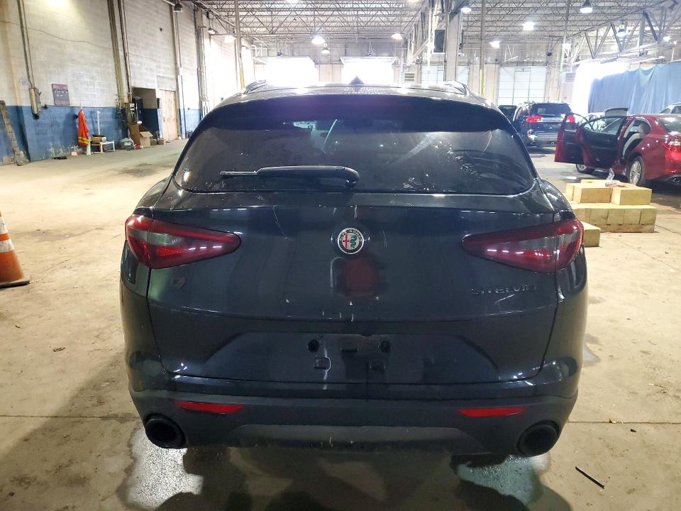 2019 Alfa romeo Stelvio VIN ZASPAKBN3K7C41519 COPART salvage auction — STRIPPED, MI - CERTIFICATE OF TITLE, sold $325 on 2026-07-24 (photo 6)