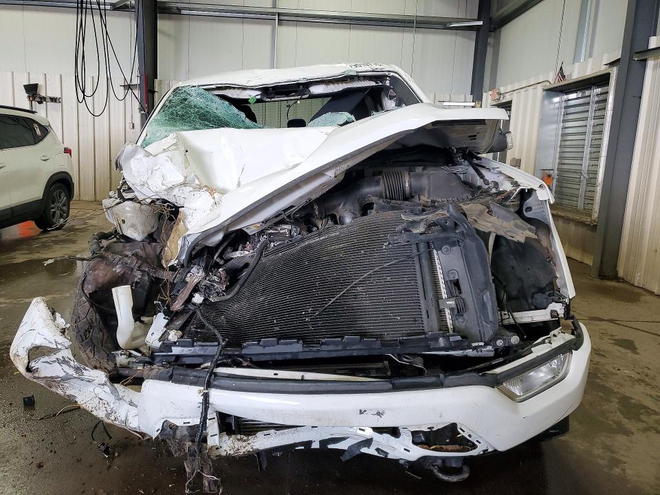 2021 Ford F-150 VIN 1FTEW1EP6MFB17102 COPART salvage auction — FRONT END, MN - CERT OF TITLE-SALVAGE, sold $2,700 on 2026-07-02 (photo 5)