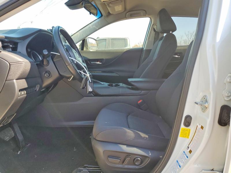 2022 Toyota Venza VIN JTEAAAAH8NJ110464 COPART salvage auction — HAIL, In - Cert Of Title-Salvage Title, sold $11,700 on 2026-07-13 (photo 7)