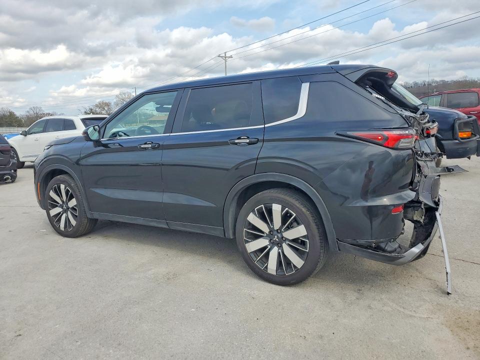 2025 Mitsubishi Outlander VIN JA4J3VA84SZ032312 COPART salvage auction — REAR END, Tn - Salvage Certificate, sold $12,400 on 2026-07-15 (photo 2)