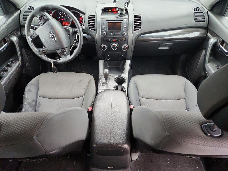 2013 Kia Sorento VIN 5XYKT4A69DG398951 COPART salvage auction — MINOR DENT/SCRATCHES, Ny - Cert Of Title W/Unsatisfd Lien, sold $775 on 2026-07-29 (photo 8)