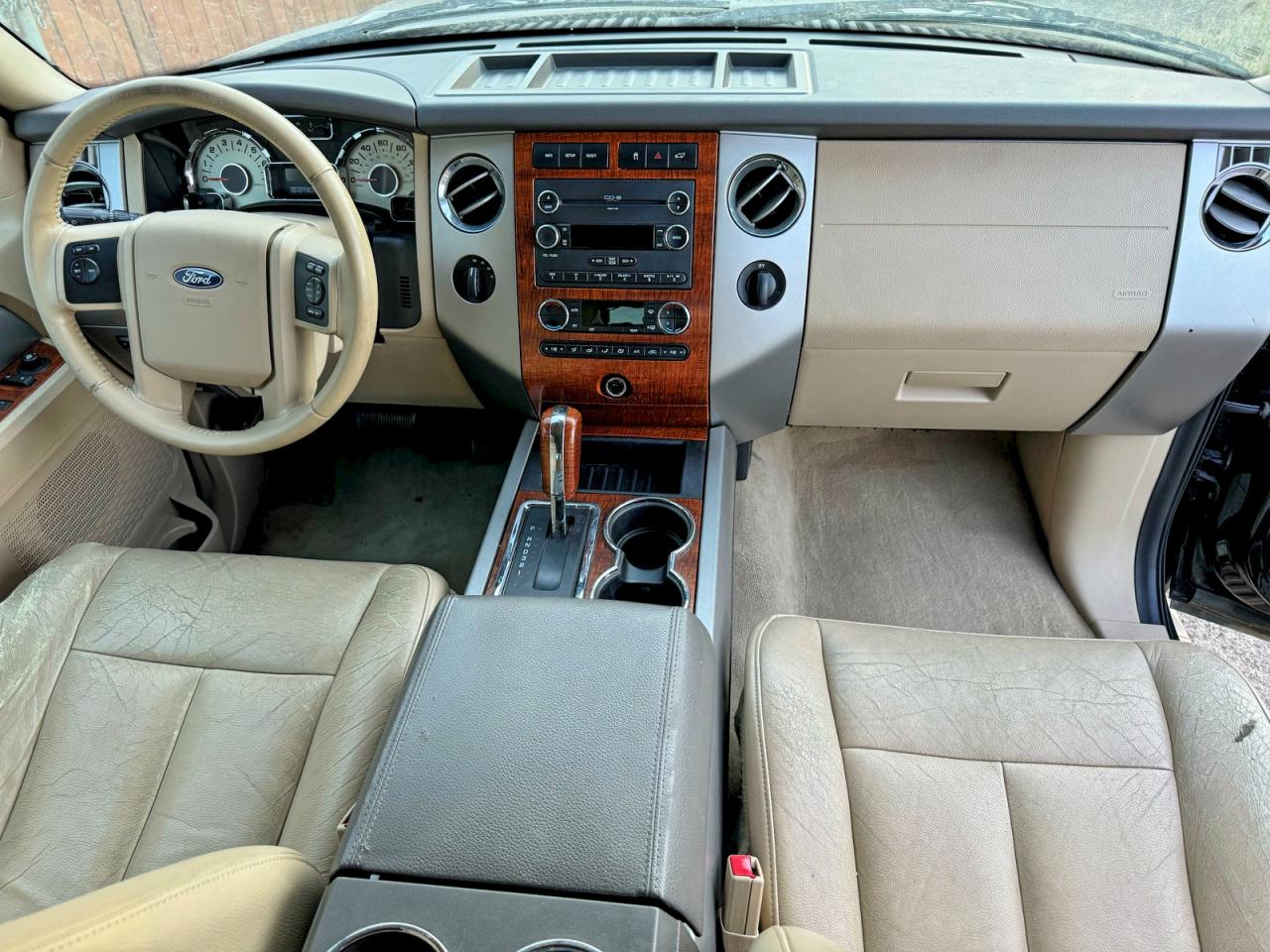 2010 Ford Expedition VIN 1FMJU1J58AEB58207 COPART salvage auction — Stripped, OR - CERTIFICATE OF TITLE (P), sold $3,500 on 2026-04-06 (photo 9)