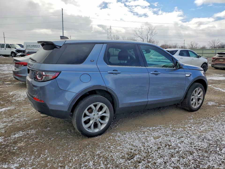 2018 Land rover Discovery VIN SALCR2RX4JH747904 COPART salvage auction — FRONT END, Mi - Dealer Only Clean Title, sold $3,450 on 2026-07-27 (photo 3)