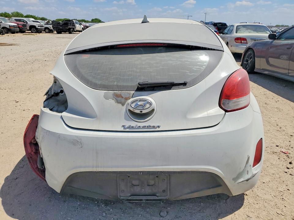 2016 Hyundai Veloster VIN KMHTC6AD7GU275517 COPART salvage auction — REAR END, Tx - Salvage Vehicle Title, sold $175 on 2026-07-09 (photo 6)