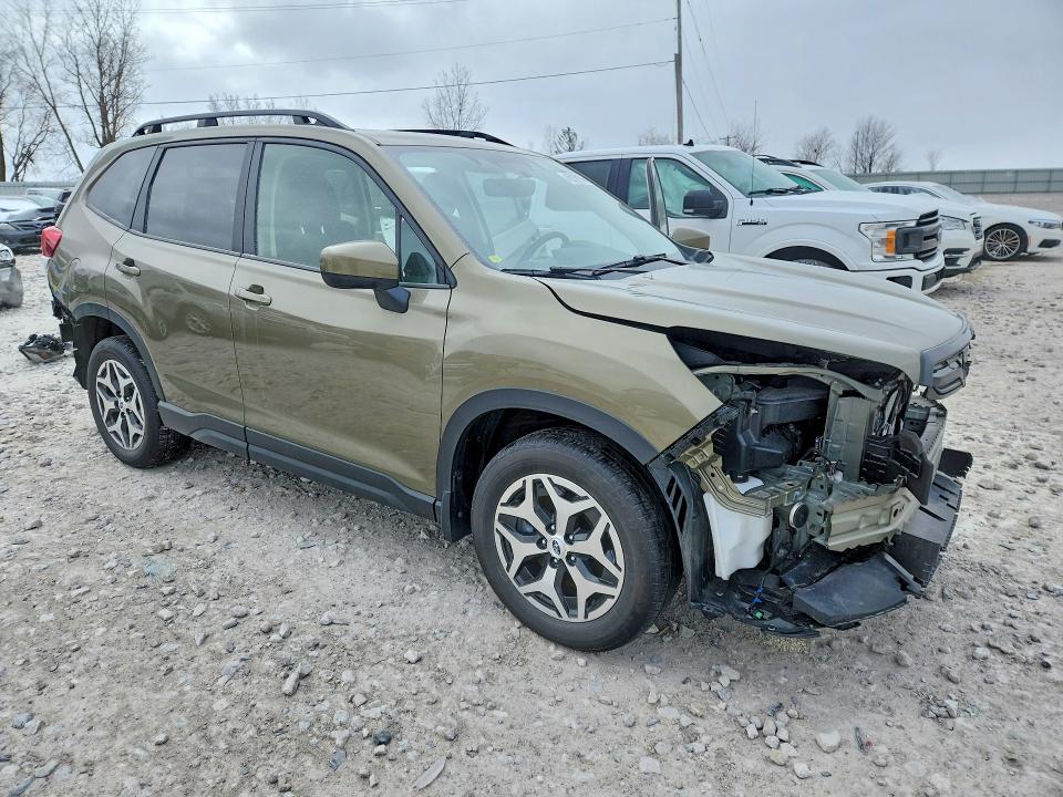 2024 Subaru Forester VIN JF2SKADC9RH500669 COPART salvage auction — FRONT END, Mi - Cert Of Title-Salvage Vehicle, sold $7,200 on 2026-07-09 (photo 4)