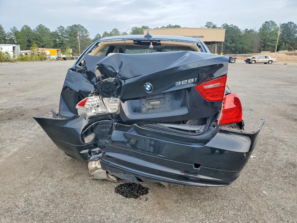 2010 BMW 3er VIN WBAPH7G59ANM49700 COPART salvage auction — REAR END, Sc - Cert Of Title-Salvage, sold $275 on 2026-07-17 (photo 6)