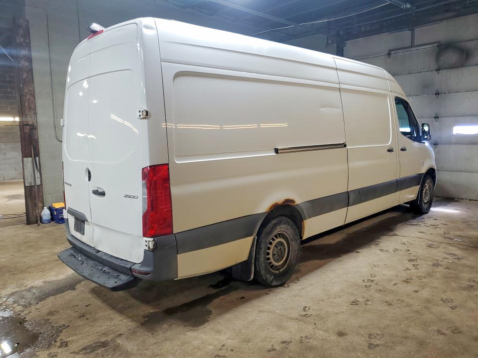 2019 Mercedes-benz Sprinter 2500 VIN WD3PF1ED5KT014812 COPART salvage auction — SIDE, Ny - Certificate Of Title (P), sold $6,300 on 2026-07-28 (photo 3)