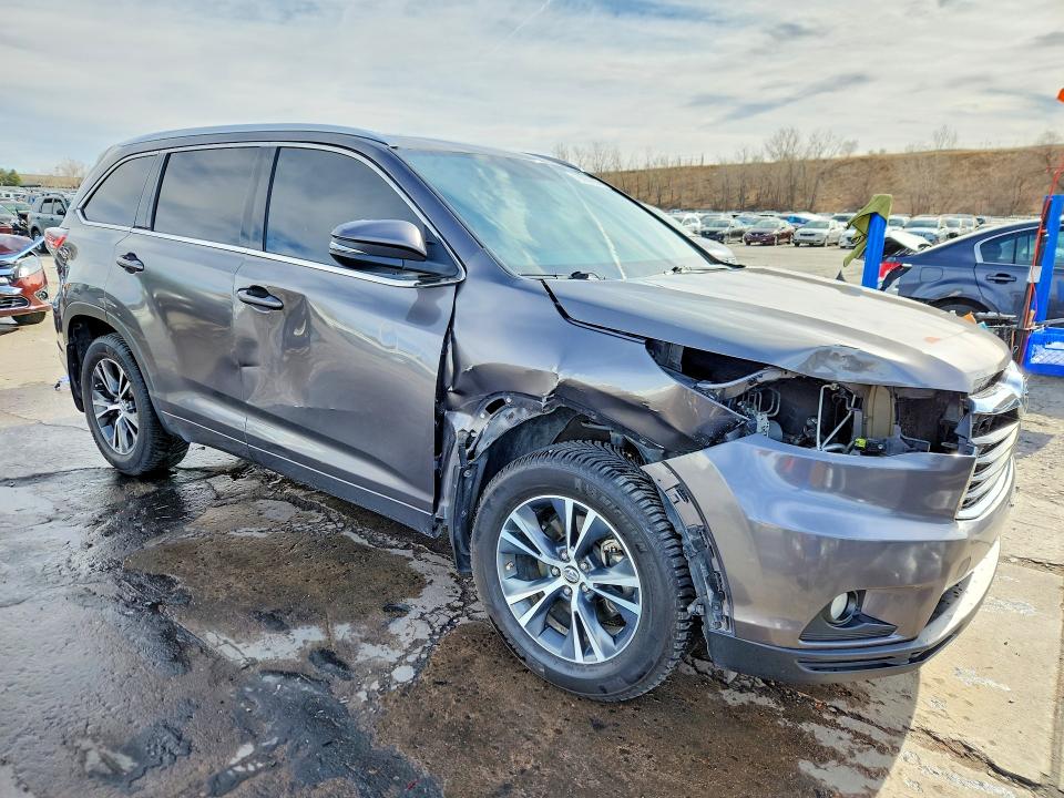 2016 Toyota Highlander VIN 5TDJKRFH0GS250491 COPART salvage auction — FRONT END, Co - Public - Salvage Title, sold $275 on 2026-07-27 (photo 4)
