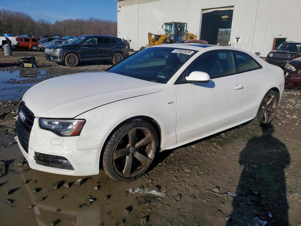 2014 Audi Rs5 VIN WAUCGAFR3EA015580 COPART salvage auction — FRONT END, Nj - Cert Of Title-Salvage, sold $7,600 on 2026-07-08 (photo 1)