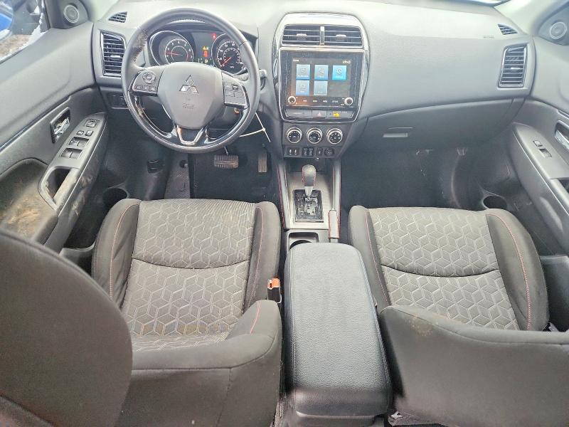 2022 Mitsubishi VIN JA4APUAU8NU016689 COPART salvage auction — HAIL, IL - SALVAGE CERTIFICATE, sold $6,200 on 2026-07-08 (photo 8)