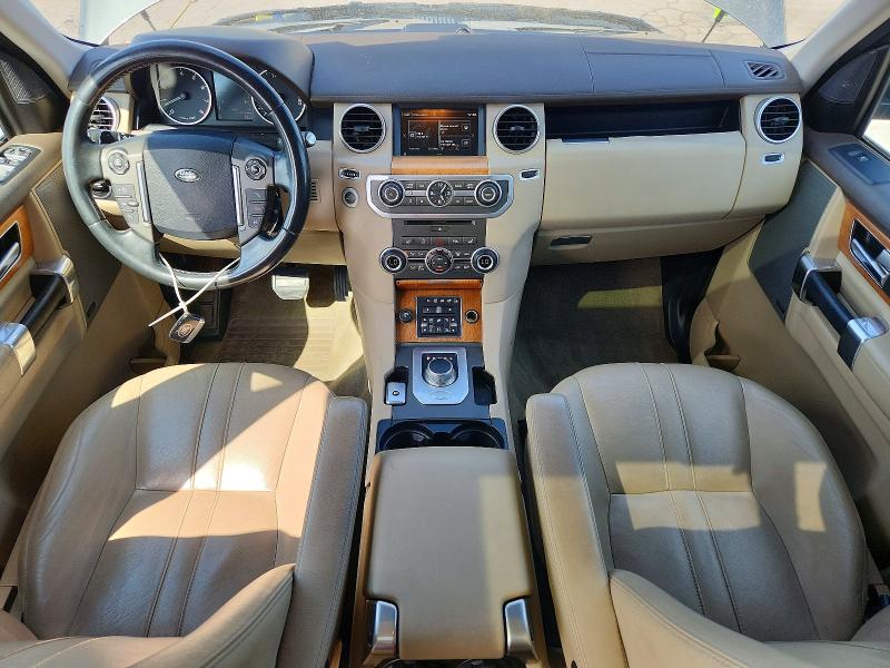 2016 Land rover Lr4 VIN SALAG2V60GA783049 COPART salvage auction — MINOR DENT/SCRATCHES, Tn - Certificate Of Title, sold $2,600 on 2026-07-13 (photo 8)