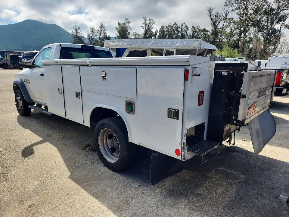 2018 Ram 4500 VIN 3C7WRKBL6JG242925 COPART salvage auction — MINOR DENT/SCRATCHES, CA - CERTIFICATE OF TITLE, sold $7,900 on 2026-07-27 (photo 2)