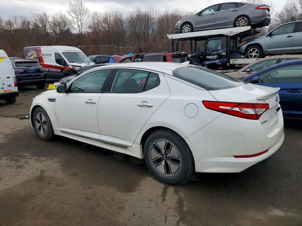 2012 Kia Optima hybrid VIN KNAGM4AD9C5019081 COPART salvage auction — MINOR DENT/SCRATCHES, Ny - Certificate Of Title, sold $2,200 on 2026-07-09 (photo 2)