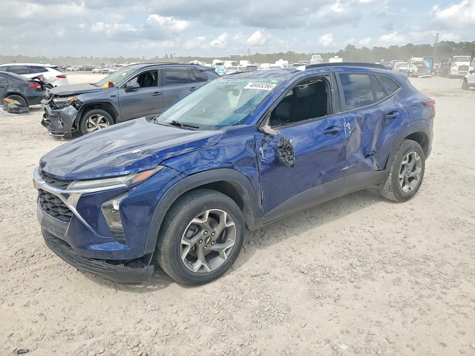 2024 Chevrolet Trax VIN KL77LHE24RC136901 COPART salvage auction — ROLLOVER, La - Cert Of Title-Salvage, sold $4,400 on 2026-07-02 (photo 1)