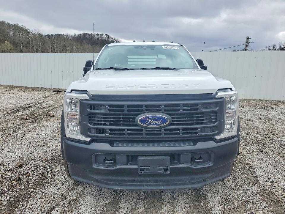 2025 Ford F-450 super duty VIN 1FD0W4HT0SED01339 COPART salvage auction — MECHANICAL, Fl - Certificate Of Title, sold $1,800 on 2026-08-31 (photo 5)