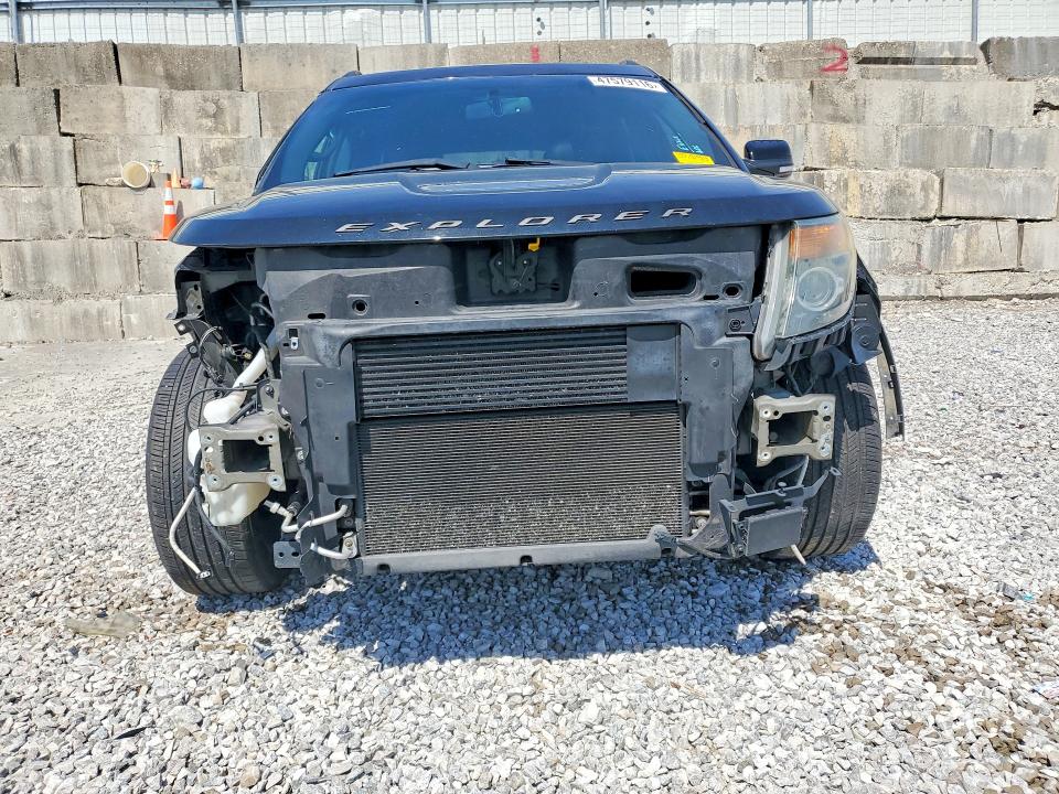 2015 Ford Explorer VIN 1FM5K8GT5FGA18200 COPART salvage auction — FRONT END, Ky - Bill Of Sale/Part Only/No Titl, sold $1,150 on 2026-07-02 (photo 5)