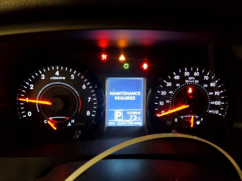 2015 Toyota Sienna VIN 5TDKK3DC2FS579121 COPART salvage auction — FRONT END, In - Cert Of Title-Salvage Title, sold $1,800 on 2026-07-27 (photo 9)