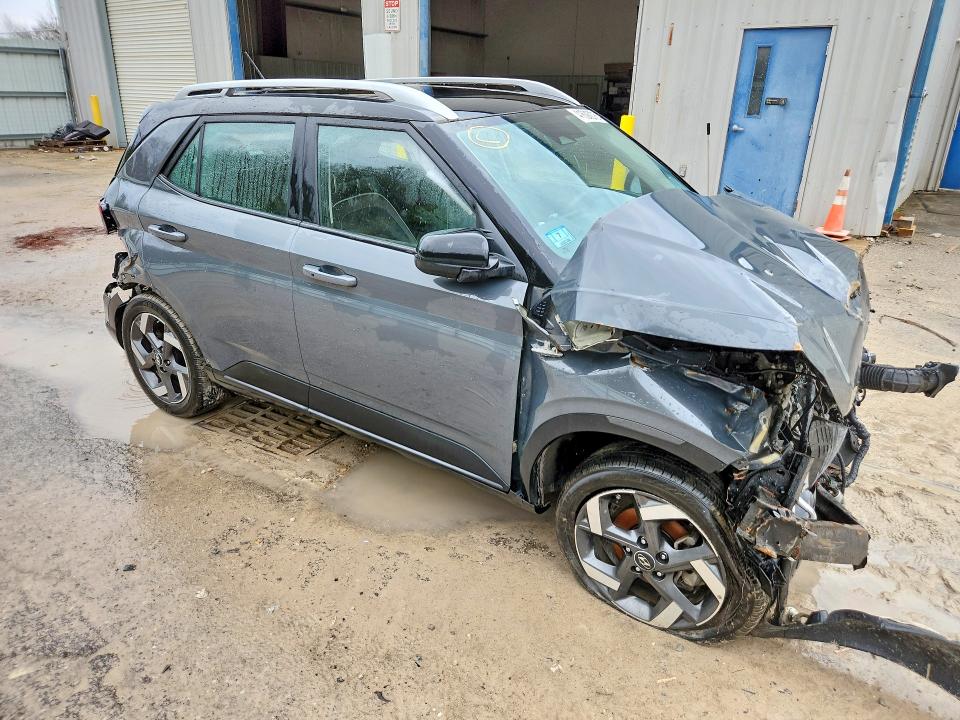 2025 Hyundai Venue VIN KMHRC8A31SU404356 COPART salvage auction — FRONT END, Fl - Certificate Of Destruction, sold $2,650 on 2026-07-09 (photo 4)