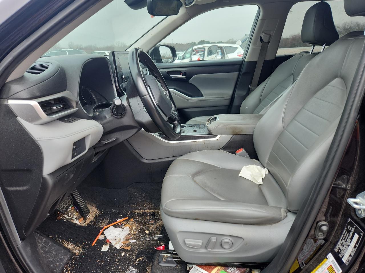 2021 Toyota Highlander VIN 5TDGZRAHXMS043650 COPART salvage auction — Front End, NC - SALVAGE CERTIFICATE OF TITLE, sold $15,100 on 2026-07-07 (photo 7)