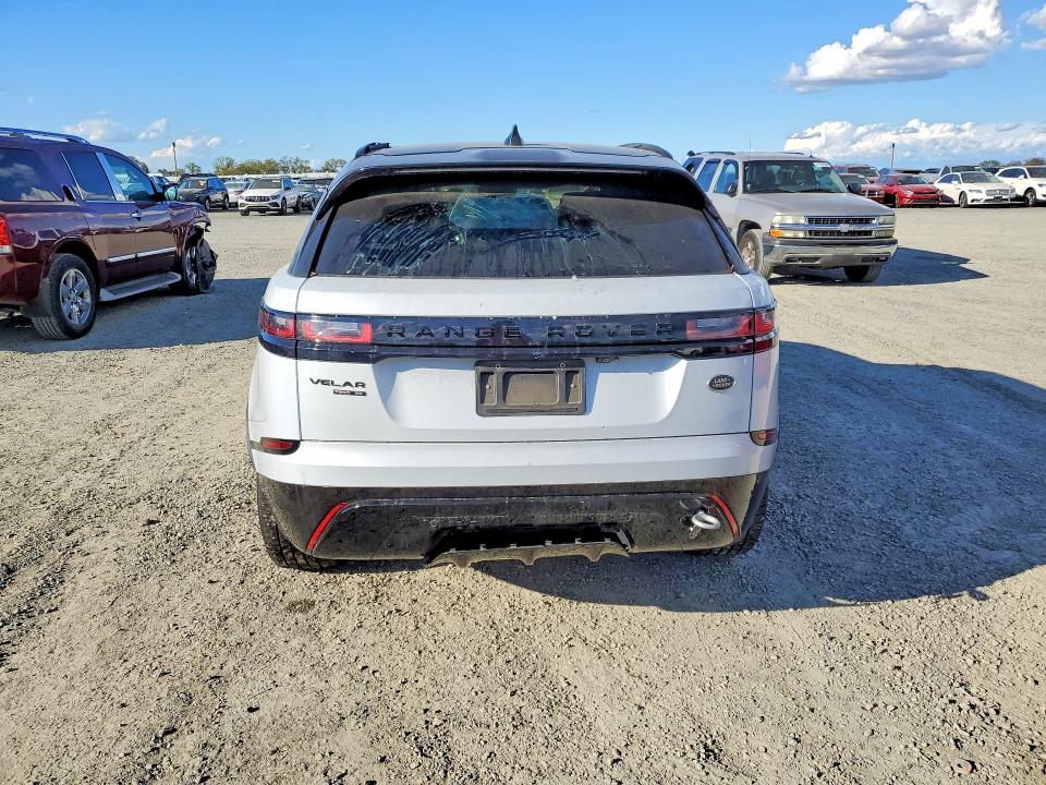 2019 Land rover RANGE ROVER VIN SALYL2EX5KA217920 COPART salvage auction — MECHANICAL, Ca - Dis/Dlr/Exp Only Clean Title, sold $11,600 on 2026-07-02 (photo 6)